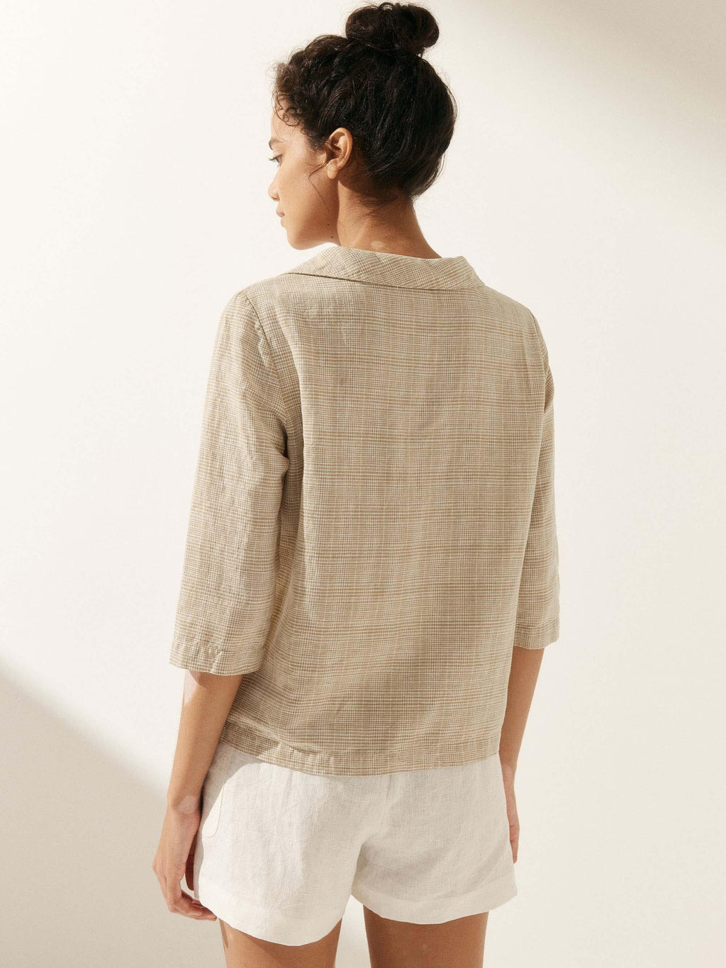 Linen Round Soft-Fold Collar Top ANAIS