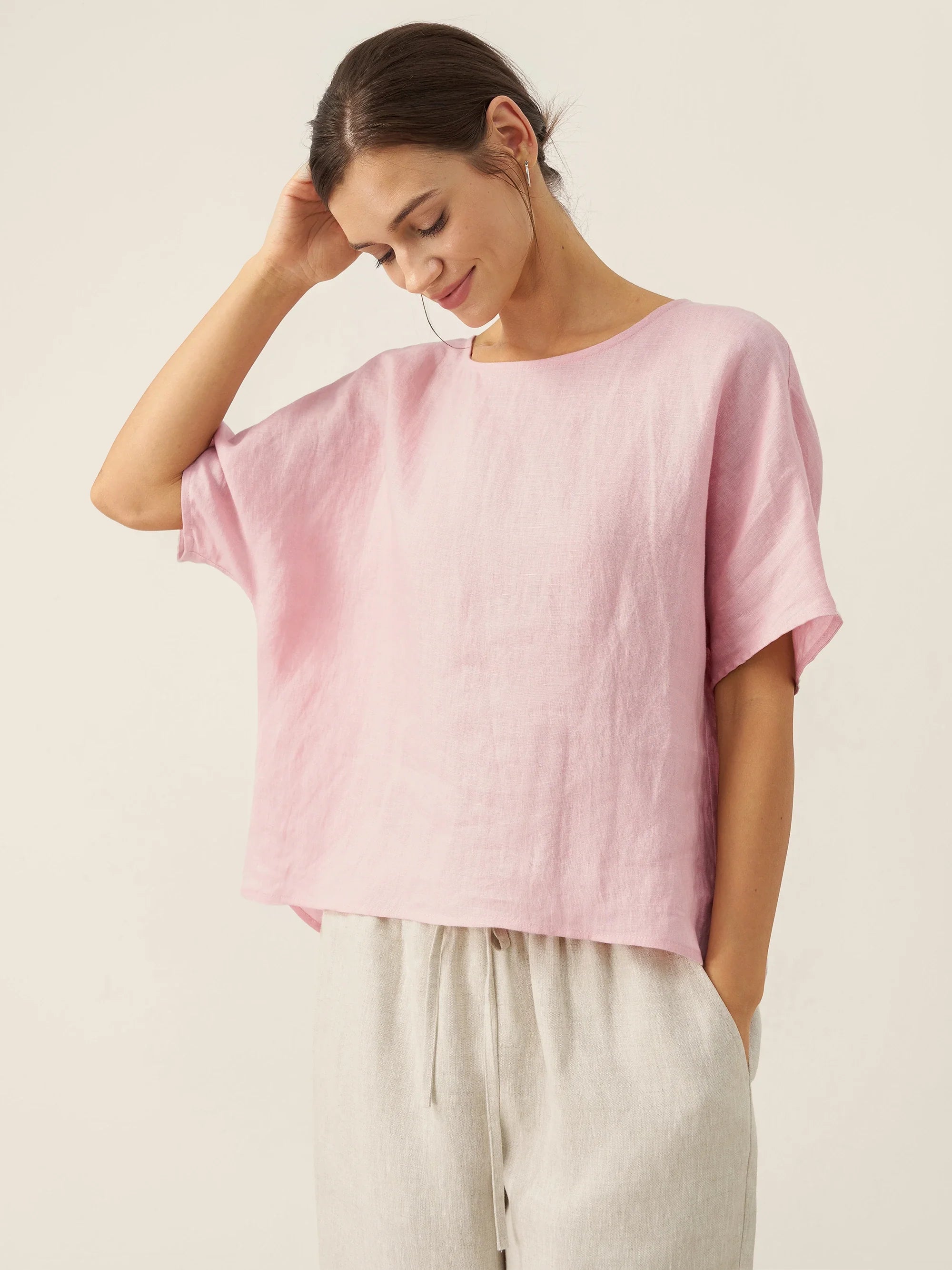100% Linen Round Neck Back Opening Top URIELLE