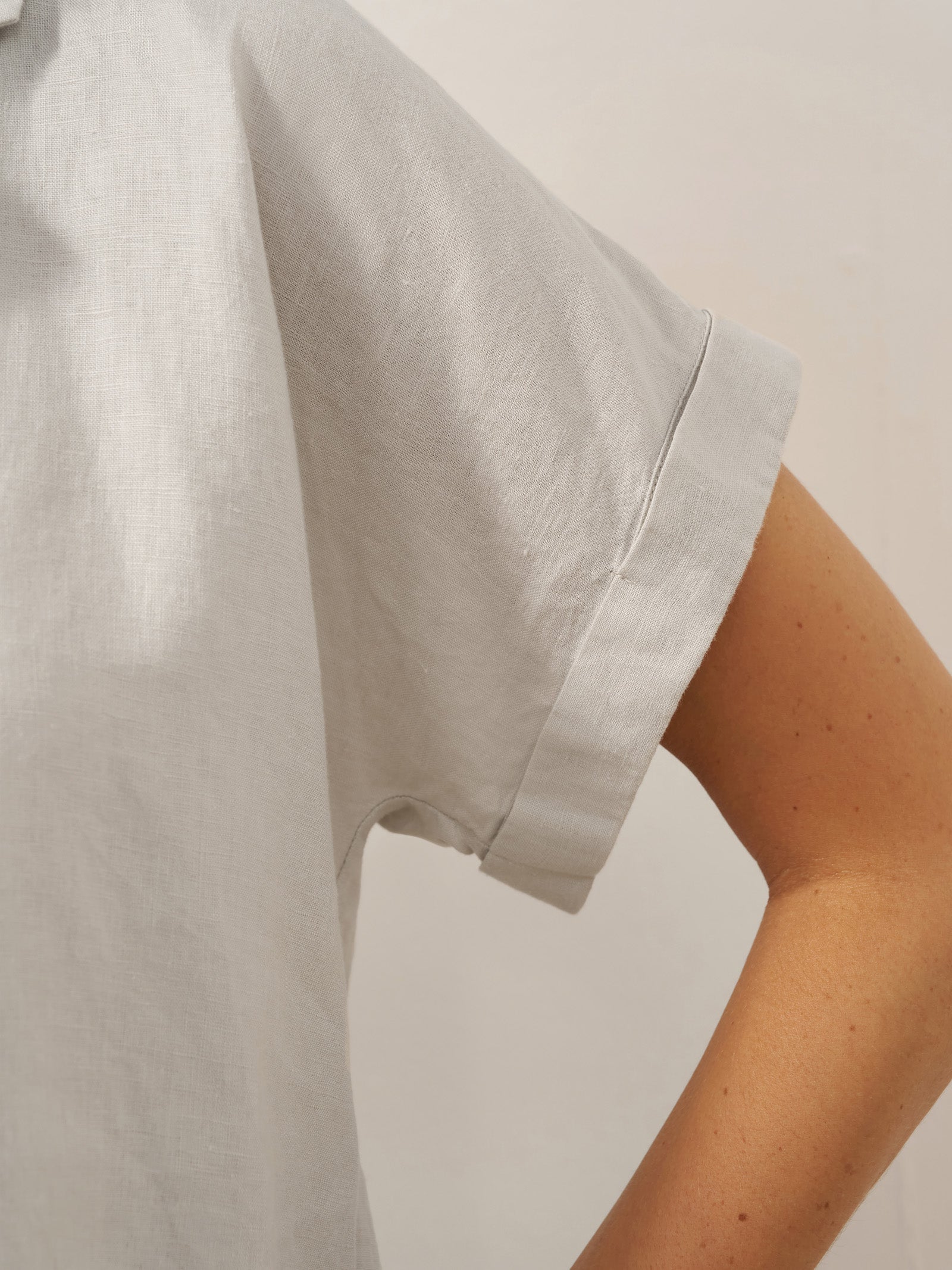 100% Linen Blazer-Inspired Pullover Top DINA
