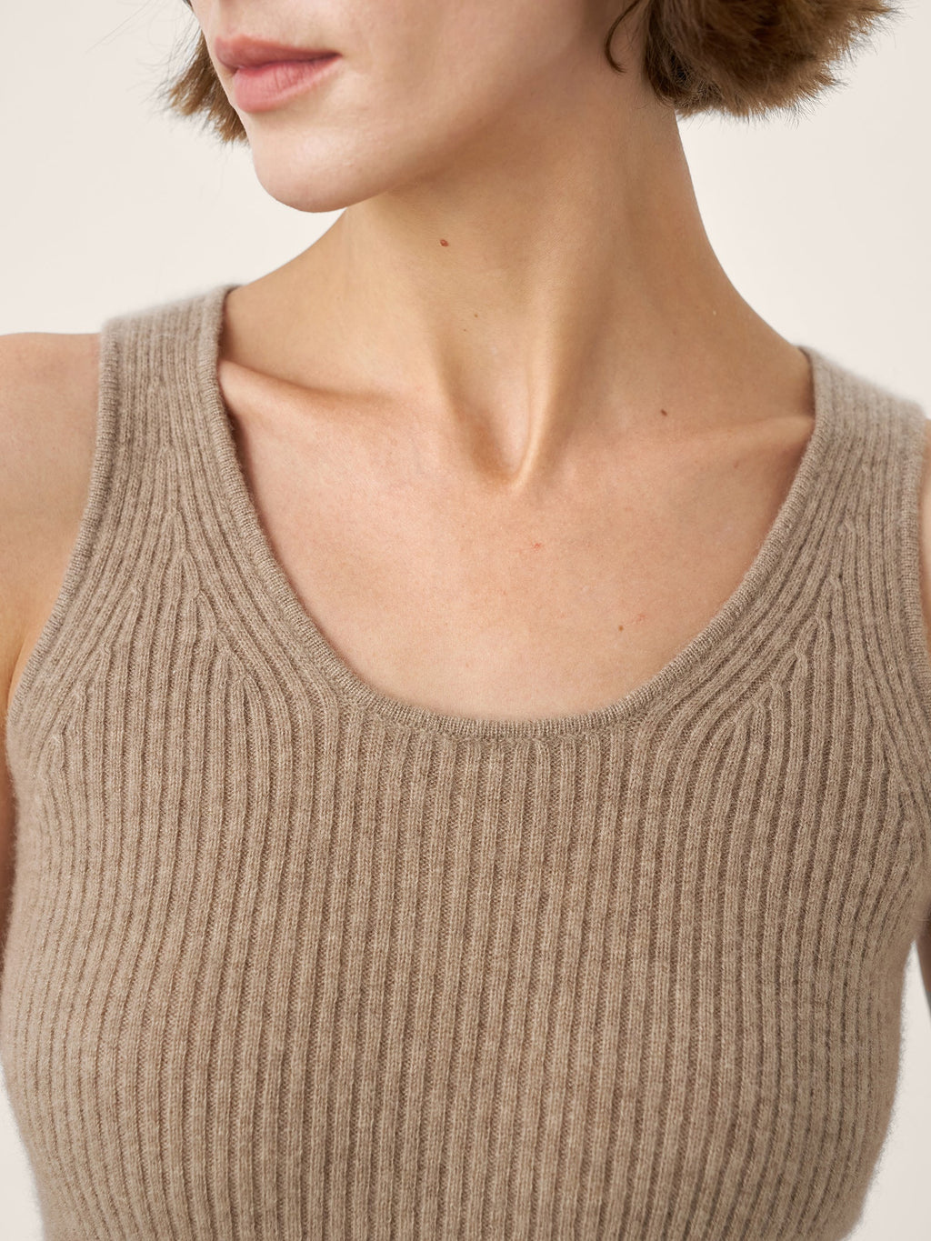 100% Mongolian Cashmere Versatile Crew Neck Tank Top VIVIANA