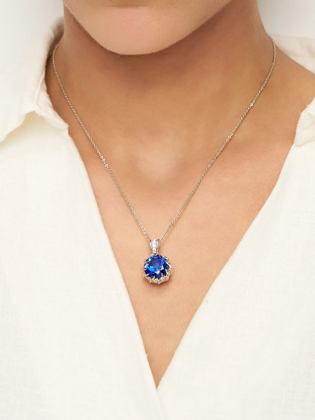 Exquisite Sapphire Necklace - Neptune’S Embrace