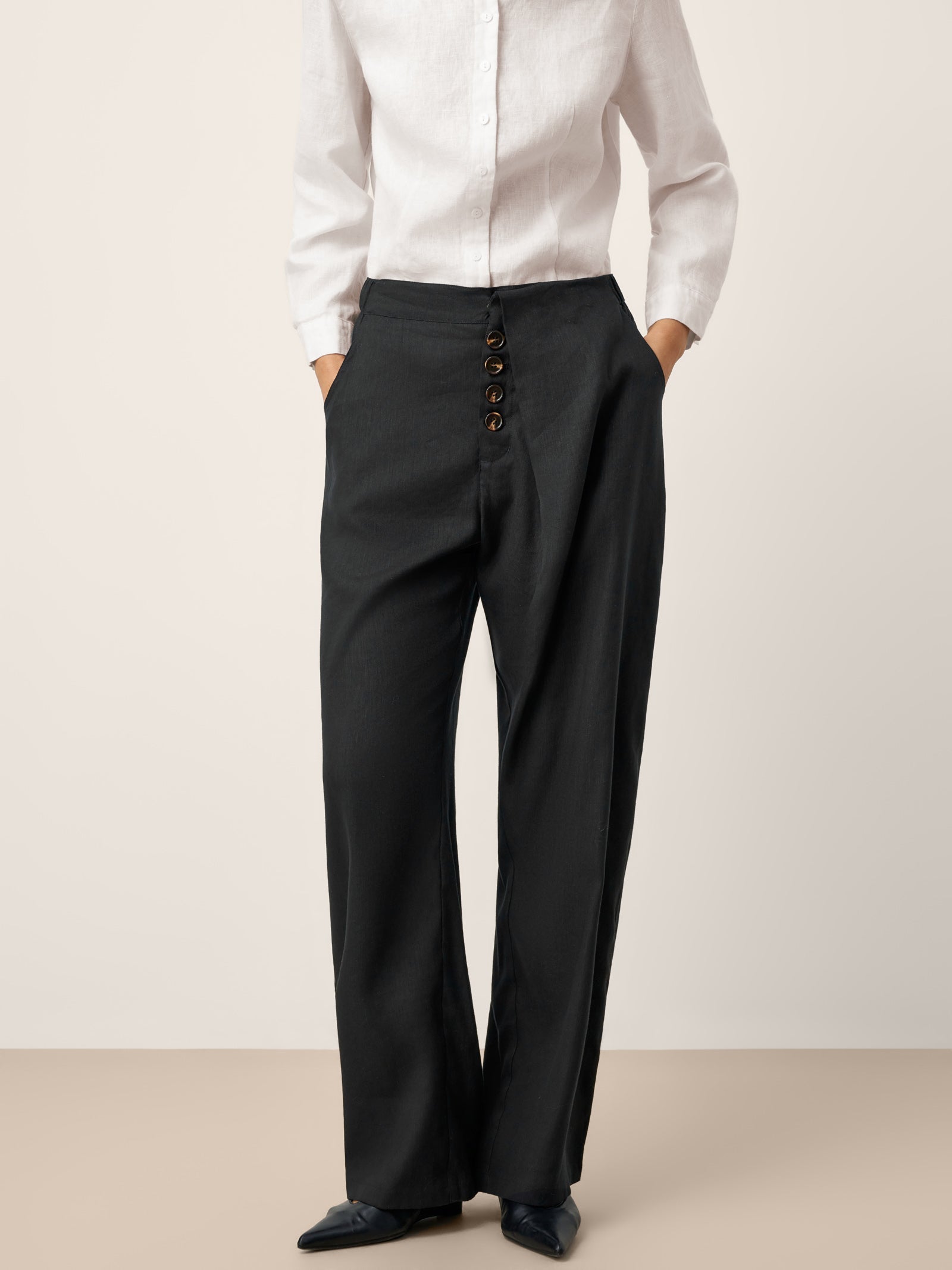 Linen-Lyocell Asymmetric Placket Straight Pants SAFFRON