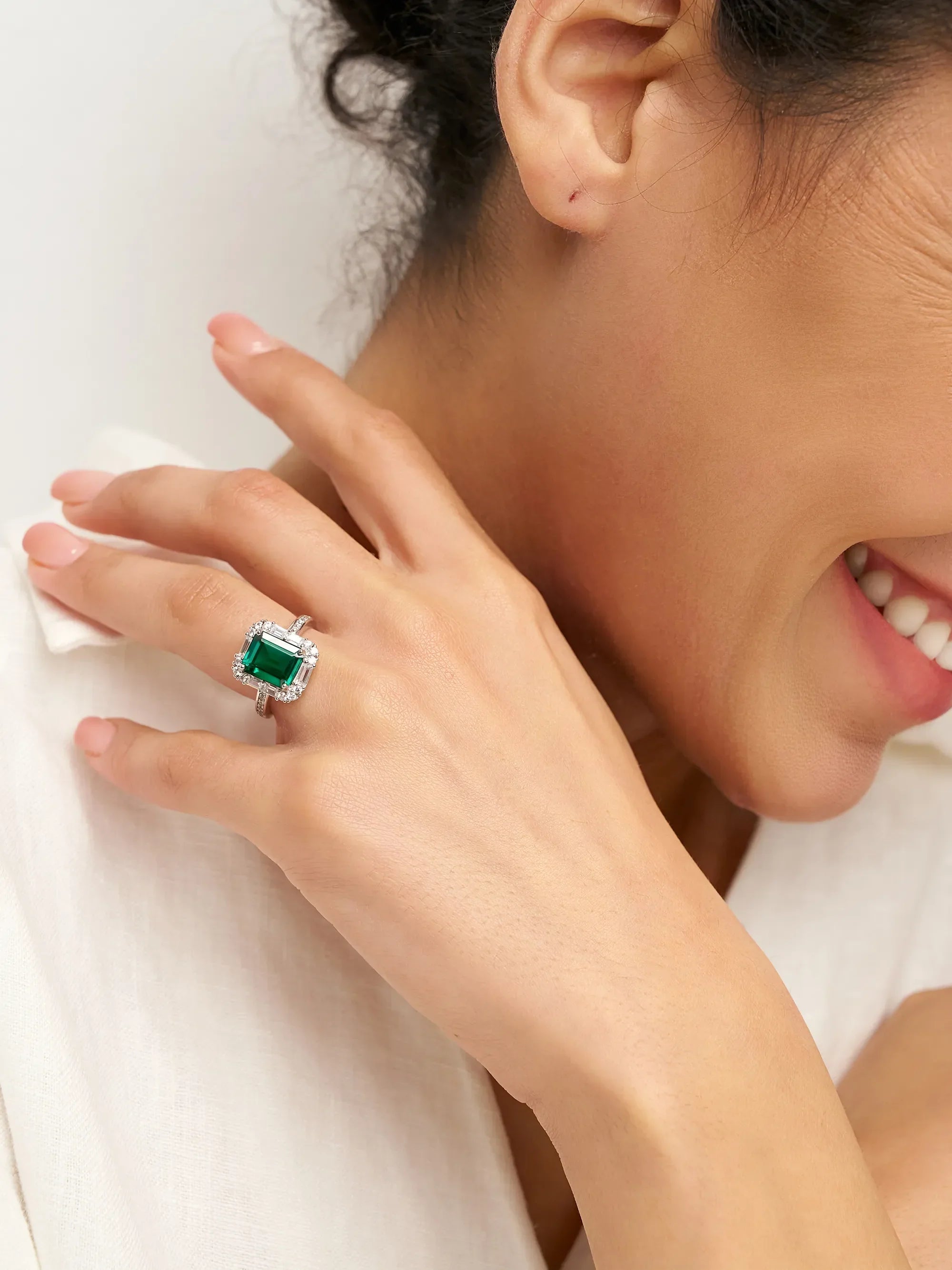 Exquisite Emerald Ring - Emerald Shadow Fairy Ring